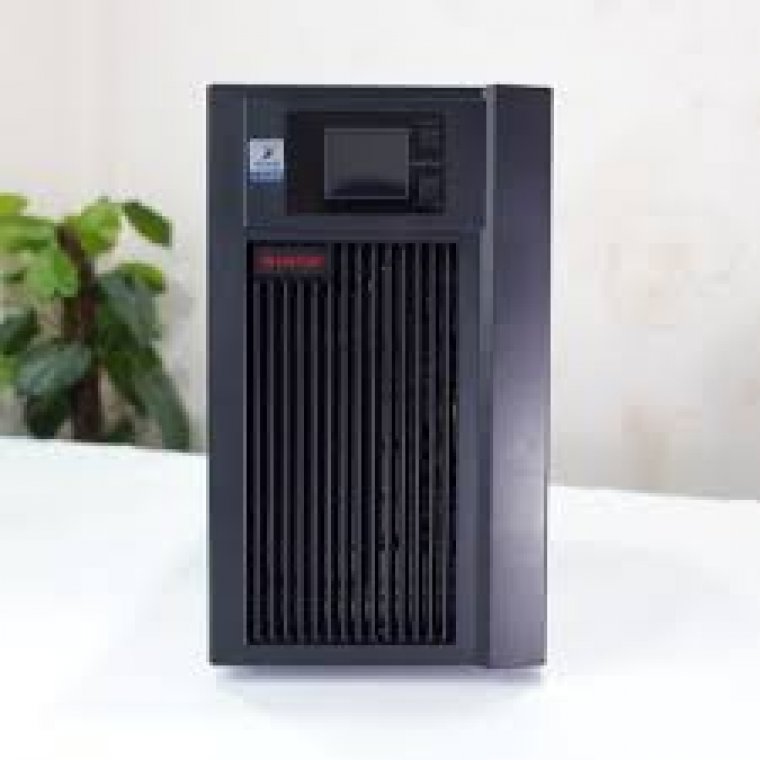 Bộ lưu điện UPS Santak C2K-LCD (2 KVA / 1,8 KW)