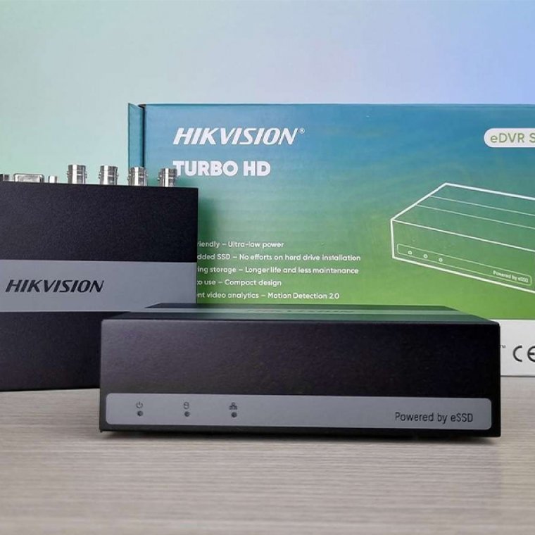 Đầu ghi hình eDVR 4 kênh tích hợp 512GB eSSD Hikvision DS-E04HQHI-B