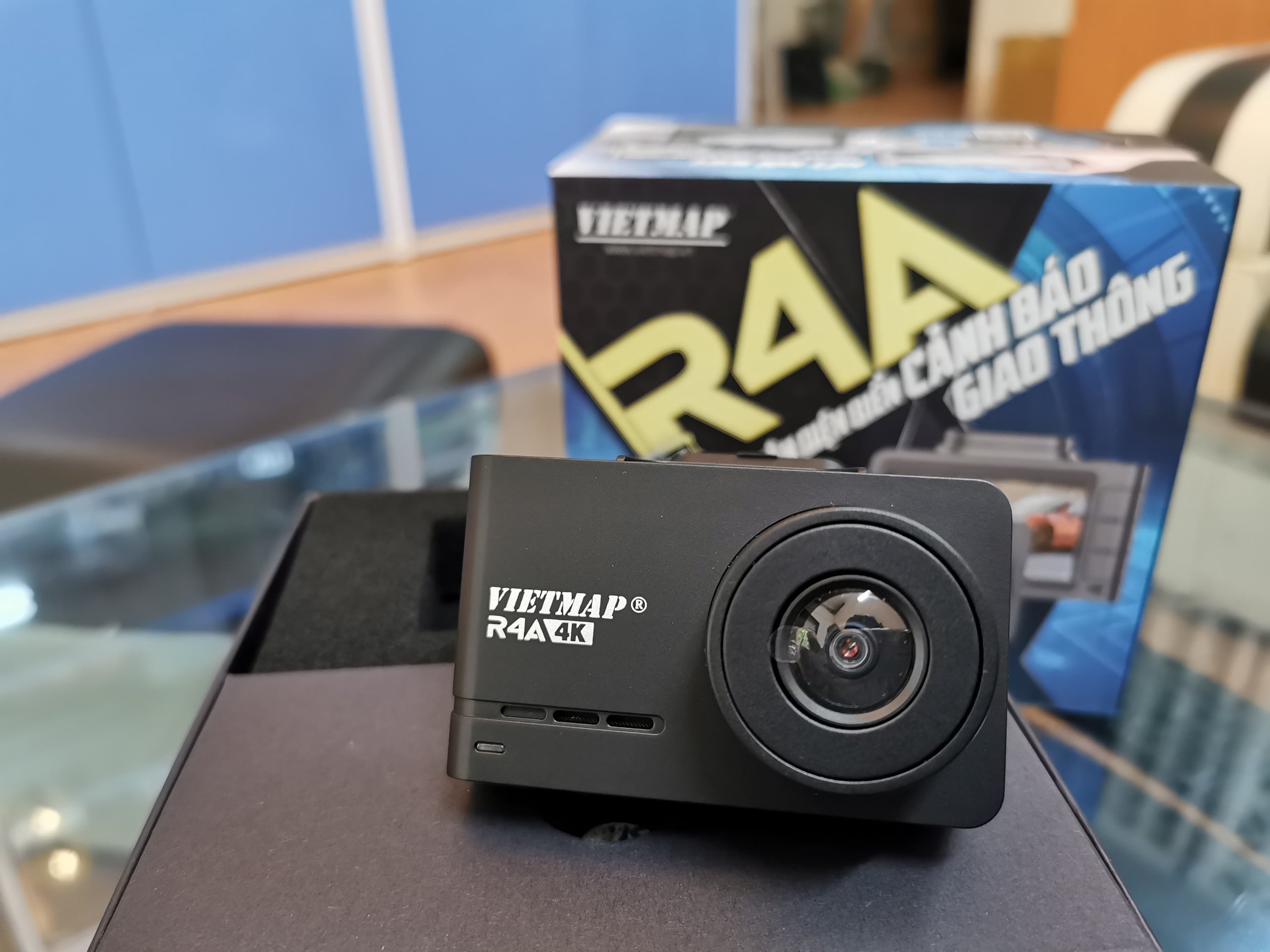 Camera hành trình cảnh báo giao thông Vietmap R4A